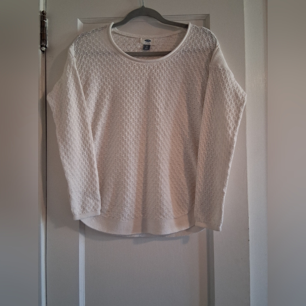 Old Navy White Top - Picture 6 of 11
